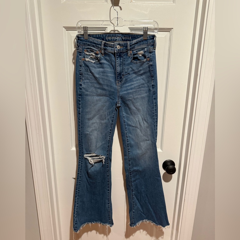 American Eagle Distressed Flare Jeans Size 2 short